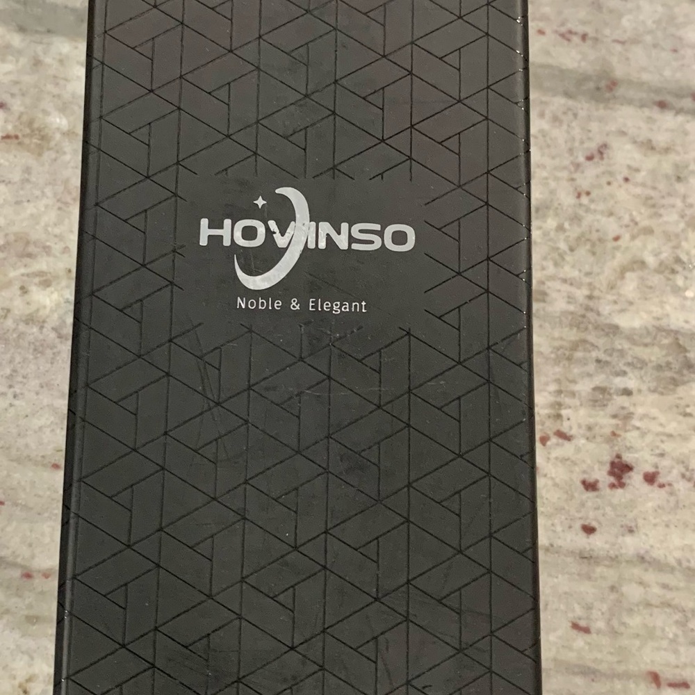 HOVINSO rechargeable automatic wine opener - NEW in box - Picture 2 of 7